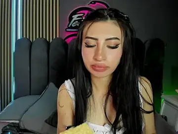 Stripchat Watch Live Sex Cams of Nicolette_ks_