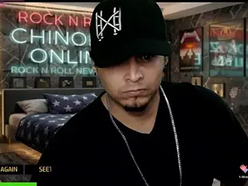 Stripchat Sex Cam of chino_roz