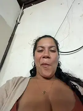 Stripchat Live Sex Cam of Bigbuttbrooklynn