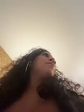 Stripchat Live Sex Cam of Bigbuttbrooklynn