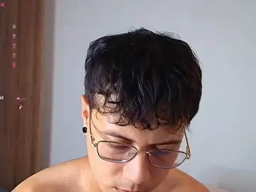 Stripchat Free Live Porn of LeaneSeb