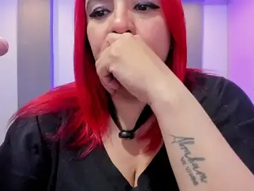 Stripchat Live Sex Cam of Sammy_owens_