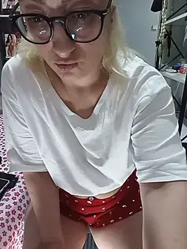 Stripchat Watch Live Sex Cams of squirtgame