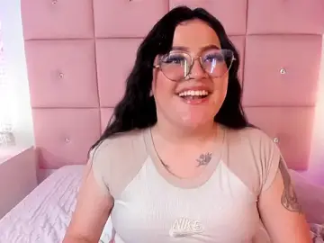 Stripchat Adult Webcam of EMILYCARTERMD