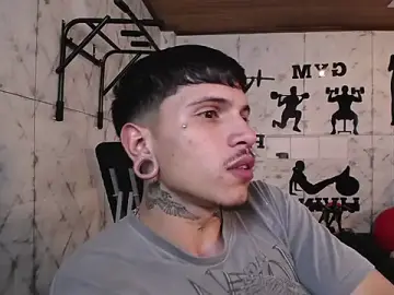 Stripchat Free Live Porn of Valentino_Knox