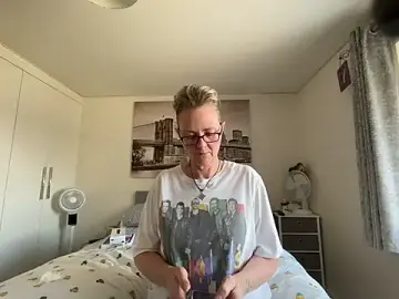 Stripchat Private Sex Chat of Curvy-Jinx