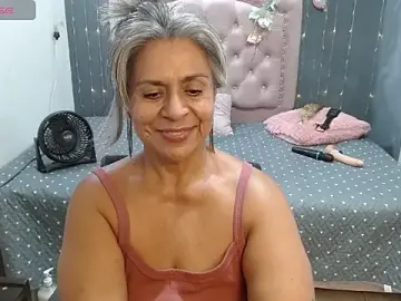Stripchat Nude Webcam of lalisha_96
