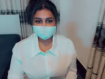 Stripchat Live Sex Cam of SonY_CaM