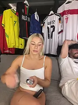 Stripchat Best live sex cam show of SexOnMyLvL