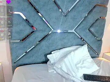 Stripchat Free Porn Cam of LucciaPorter