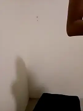 Stripchat Private Sex Chat of Yi_Uzi