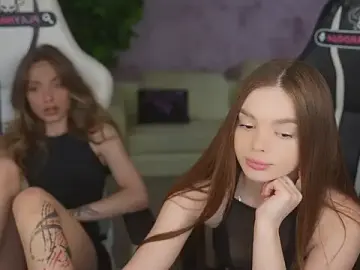 Stripchat Free Live Porn of Zlata_Sky