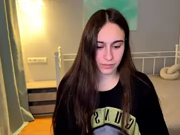Stripchat Sex Cam of AliceKolltt