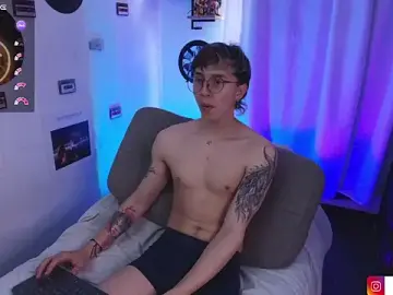 Stripchat Live Sex of Nick_Bangover_