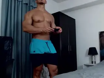 Stripchat Live Sex of Frank_heaven01