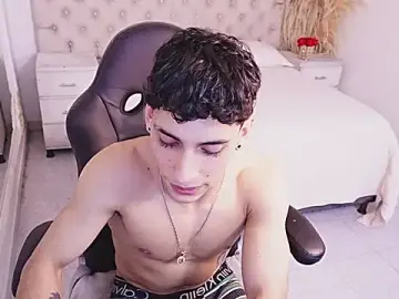 Stripchat Sex Cam of JhoanLeandro