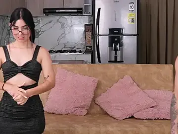 Stripchat Sex Chat of Petiteess
