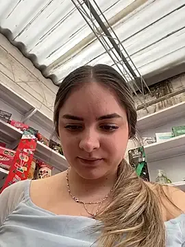 Stripchat Sex Cam of imlindapink