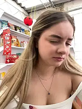 Stripchat Nude Webcam of imlindapink