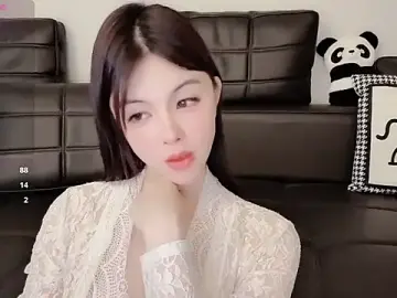 Stripchat Live Sex Cam of lvy-w