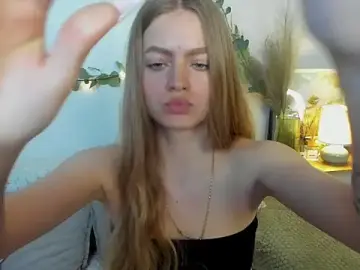 Stripchat Adult Webcams of HoneyEmilly