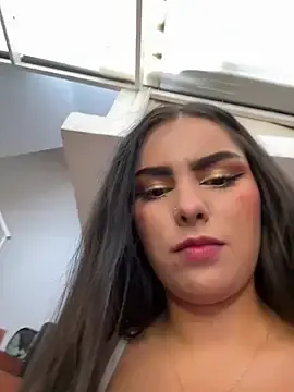 Stripchat Adult Webcams of Maddy_Rouse_