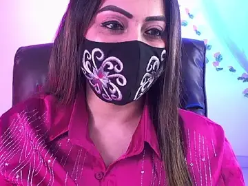 Stripchat Live Sex Cam of Tamanaoberoi