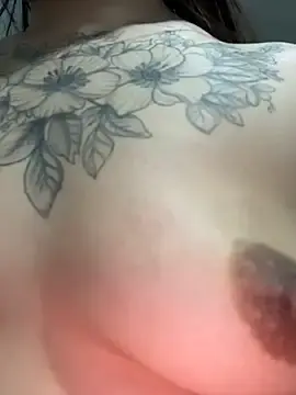 Stripchat Sex Chat of ll_aaa