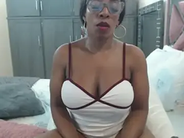 Stripchat Free Live Porn of Ginachaudex
