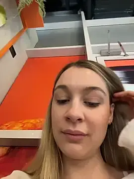Stripchat Best Webcam of SashaCatt