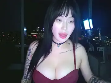 Stripchat Live Sex Cam of obeycarrienoona