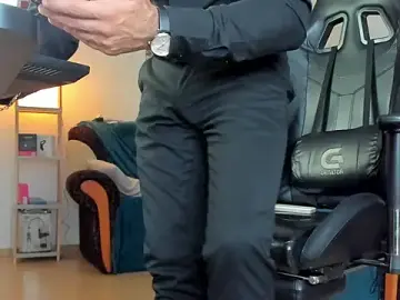 Stripchat Nude Webcam of marioslim