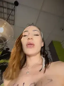 Stripchat Live Porn of IAmNobodyXXX
