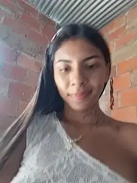 Stripchat Free Porn Cam of chaparritahot99