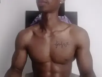 Stripchat Live Sex of drake_brwon_23