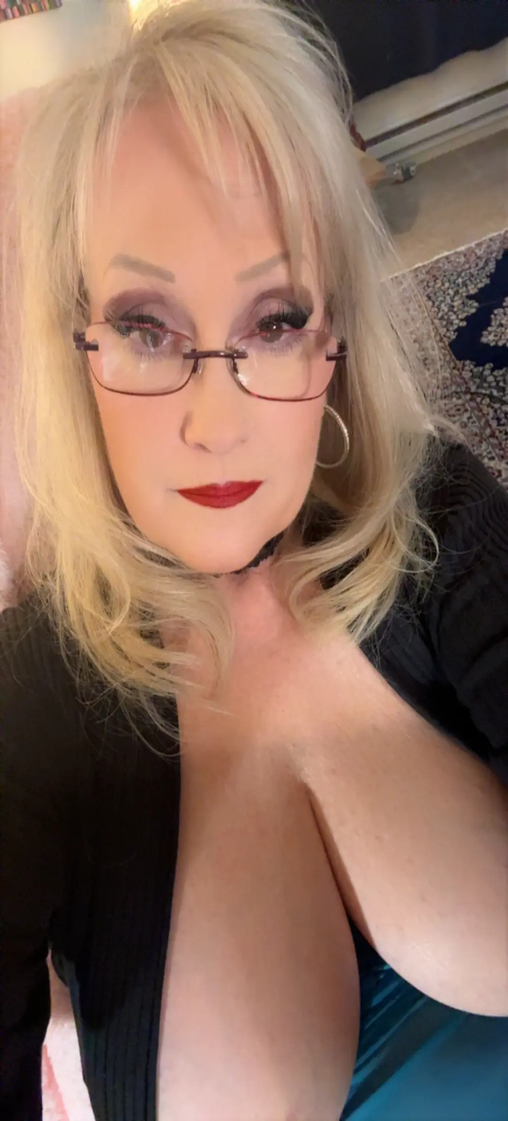 Ava-888