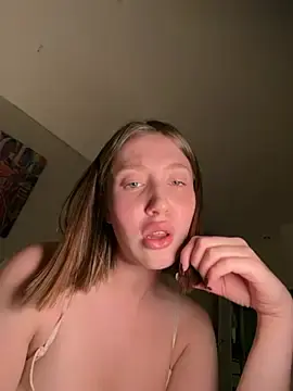 Stripchat Nude Webcam of Sophie_Avory