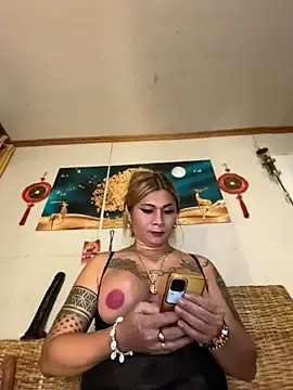 Stripchat Free Live Porn of Fayola_Beatrix