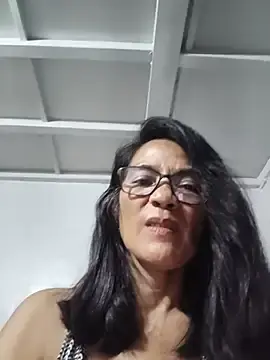 Stripchat Free Porn Cam of ImYourWoman_55