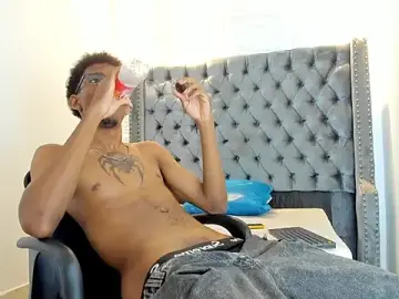 Stripchat Sex Chat of nero_reyd