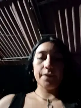 Stripchat Best Webcam of _Eveelyn25_