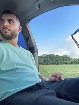 Stripchat Watch Live Sex Cams of Pablo_Hornyguy95