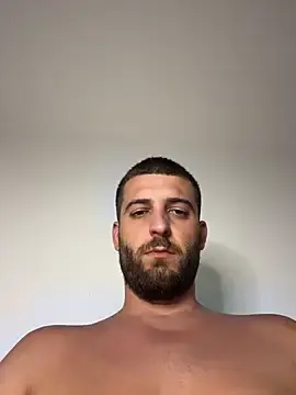 Stripchat Adult Webcams of Pablo_Hornyguy95