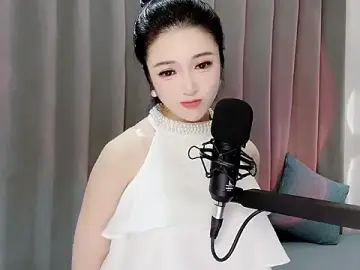 Stripchat Free Porn Cam of Momo-Wow