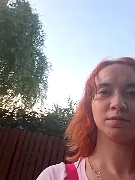 Stripchat Sex Cam of OhnivaKocka1