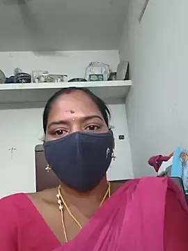 Stripchat Adult Webcams of Tamil_Sangeetha