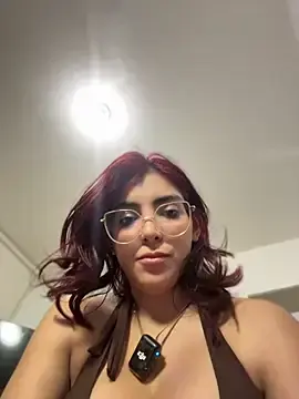 Stripchat Sex Cam of MartinaSooler
