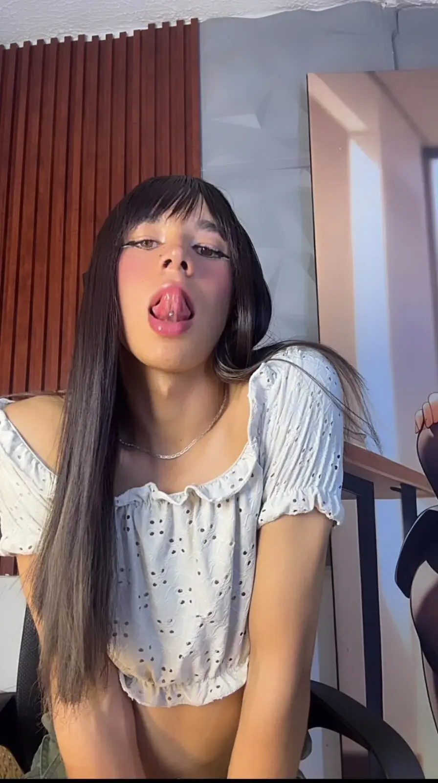 lady_Tayron