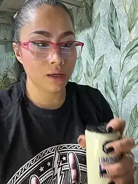 Stripchat Free Porn Cam of Sweet__Nurse1