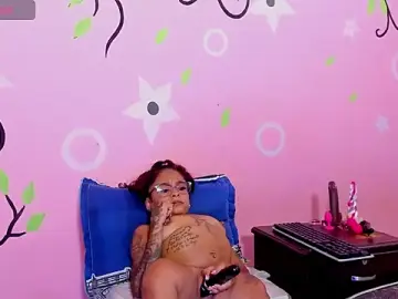 Stripchat Best Webcam of Lauren_Hills069
